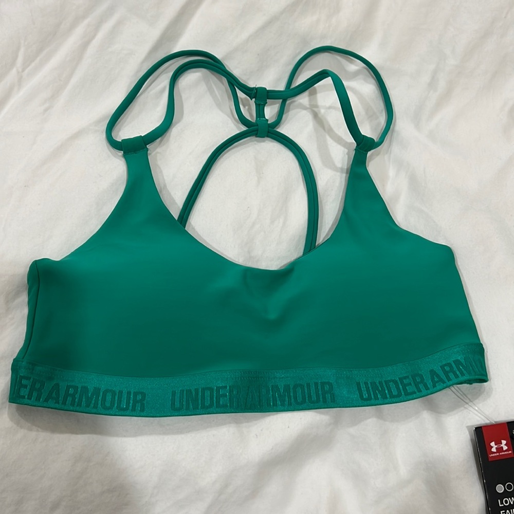 NWT Under Armour, Sports Bra Low Impact XS